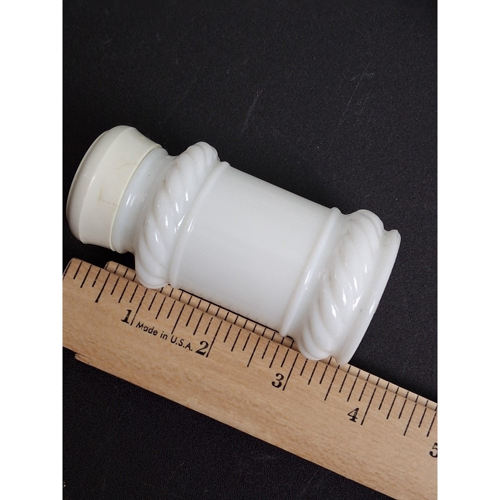 Vintage White Milk Glass Spice Apothecary Jars 3 1/2" Colonial Style Lot of 7 - Picture 7 of 11